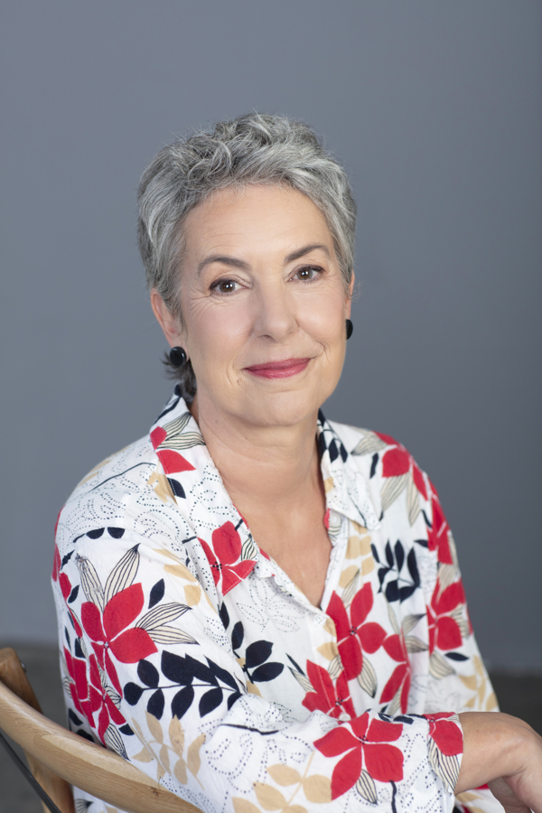 MHouston0223_0005 Melbourne Writer Professional Headshot
